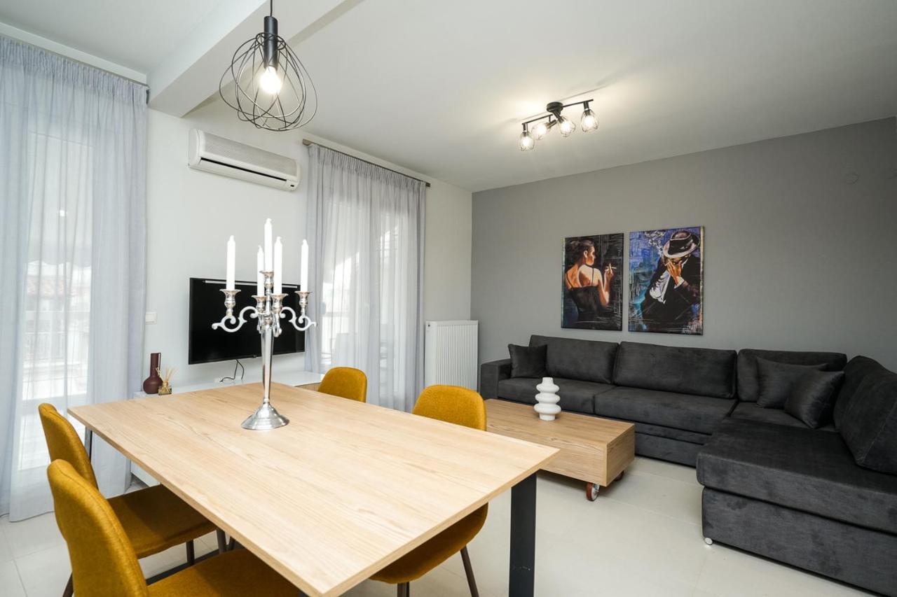 Castle Of Beauty In Thessaloniki Apartment Exterior photo